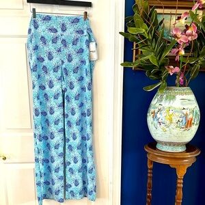 NWT Southwind Apparel Nylon & Spandex Blue Pineapple Wide Leg Palazzo Pants